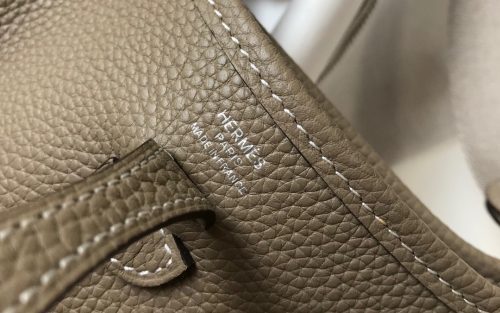 HERMÈS Mini ‘Évelyne’ TPM III 17 Shoulder BagJOJOKKREPLICAS | High Quality Replica Watches & Bags