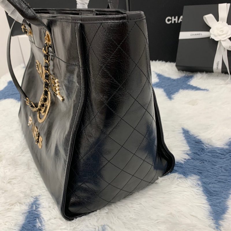 CHANEL Large Shiny Calfskin Tote BagJOJOKKREPLICAS | High Quality Replica Watches & Bags