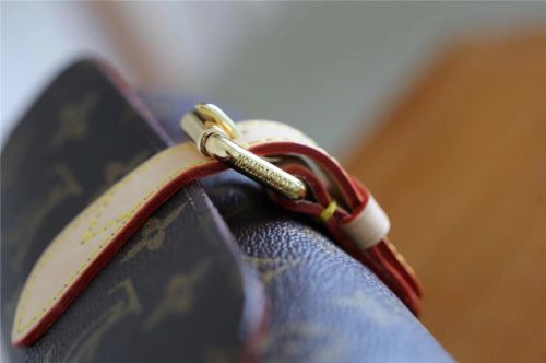 Louis Vuitton 3 WATCH CASE (Monogram Canvas)JOJOKKREPLICAS | High Quality Replica Watches & Bags